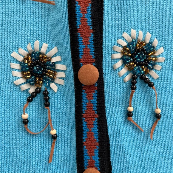 Native American Themed Vintage Dead Stock Cardigan new with Tags Women Size S - Picture 3 of 9